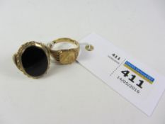 9ct gold signet ring London 1958 approx 5.