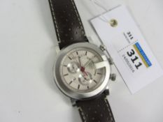 Gucci chronoscope gentleman's stainless steel quartz wristwatch 101M with original leather strap