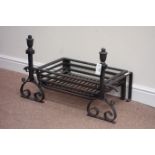 Wrought metal fire dogs and grate, W80cm Condition Report <a href='//www.