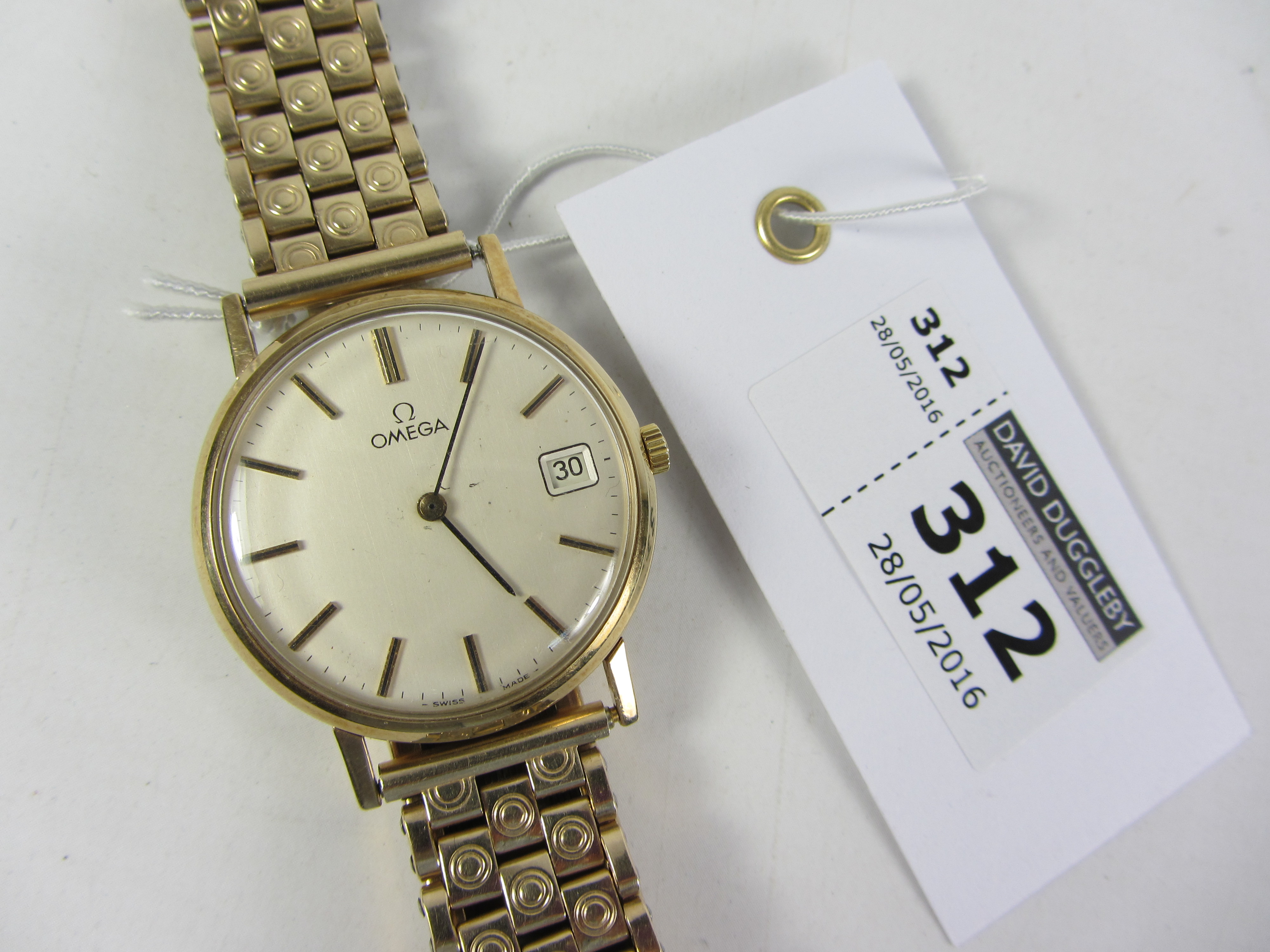 Omega gent's 9ct gold wristwatch on gold-plated bracelet Condition Report <a