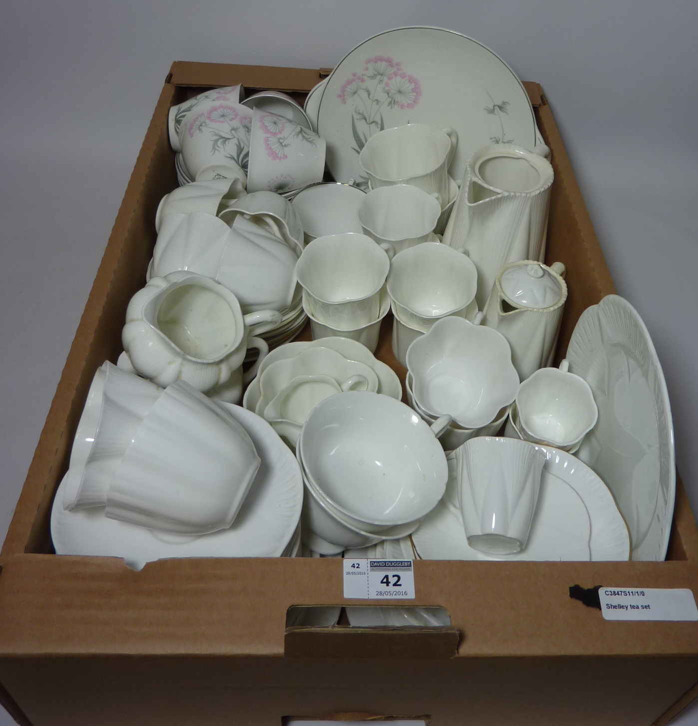 Shelley 'Pastoral' tea set and other assorted Shelley teaware in one box Condition