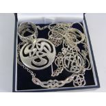 Mackintosh style silver jewellery stamped 925 Condition Report <a href='//www.