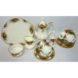 Royal Albert 'Old Country Roses' coffee service - six place settings Condition Report