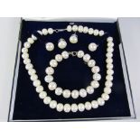 Freshwater pearl necklace,