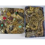 Gilt vintage and later costume jewellery in two boxes Condition Report <a