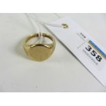 9ct gold signet ring hallmarked approx 8.6gm Condition Report <a href='//www.