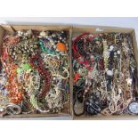 Quantity of miscellaneous jewellery in two boxes Condition Report <a