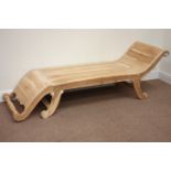 Solid teak garden lounger, L173cm Condition Report <a href='//www.davidduggleby.