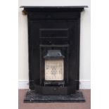 Early 20th century cast iron fire inset Condition Report <a href='//www.