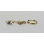 Gold wedding band and two dress rings all hallmarked 9ct Condition Report <a