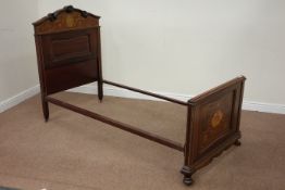 Quality Edwardian panelled mahogany single bed, marquetry inlay,