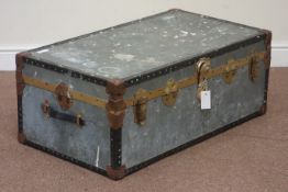 Vintage aluminium travelling trunk H 36cm Condition Report <a href='//www.