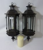 Pair of traditional style hanging lanterns Condition Report <a href='//www.