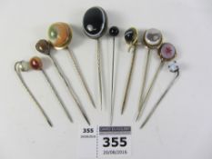 Victorian and later hardstone and other stick pins (10) Condition Report <a