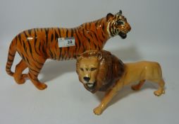 Beswick Lion and Tiger stamped 29 Condition Report <a href='//www.