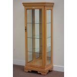 Maple finished display cabinet, mirrored back, three glass shelves, W 56cm, H 149cm,