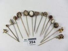 Victorian and later stick pins (15) Condition Report <a href='//www.