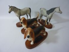 Two Beswick matt Arab Horses and two Bassett Hounds Condition Report <a
