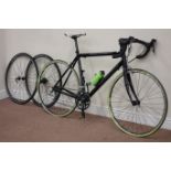 Carrera Vanquish Road Pro - 19-speed road bike fitted with Shimano Tiagra front and rear