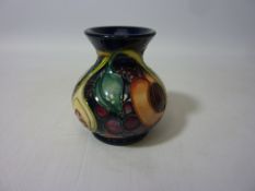 Moorcroft Queens Choice pattern small vase, dated 2000, boxed, H 9.