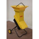 AL-KO dynamic 2500 RS garden shredder (This item is PAT tested - 5 day warranty from date of sale)