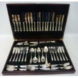 12 setting canteen of cutlery, Sheffield Condition Report <a href='//www.