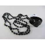 Whitby jet bracelet and French jet necklace Condition Report <a href='//www.
