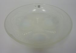 Sabino opalescent glass footed bowl, stamped Sabino France,