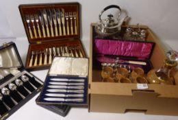 Cased Walker & Hall set of 12 fish knives and forks, American decanter set,