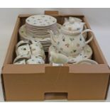 Villeroy & Boch 'Petite Fleur' dinner and tea service,