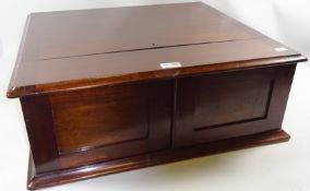 Victorian mahogany box, hinged top with two cupboards,