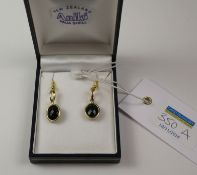 Pair of onyx silver-gilt pendant ear-rings Condition Report <a href='//www.