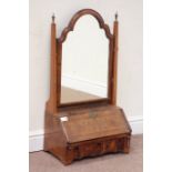 Early Georgian walnut toilet mirror, moulded shaped framed swing mirror,