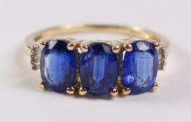 Himalayan blue kyanite hallmarked 9ct gold ring Condition Report <a href='//www.