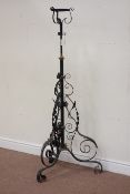 Victorian telescopic wrought metal oil lamp stand Condition Report <a