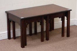 Mahogany nest of three tables, W92cm Condition Report <a href='//www.