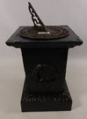Cast iron sun dial, H31cm not including dial Condition Report <a href='//www.