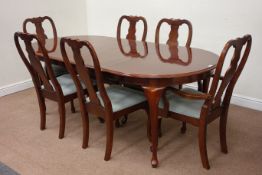 Reproduction walnut extending dining table with two leaves (101cm x 132cm - 213cm, H77cm),