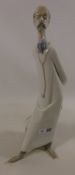 Lladro Surgeon, H34.5cm Condition Report <a href='//www.davidduggleby.