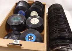 Large collection of single records in on box and on stand Condition Report <a