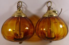 Set of three amber glass ceiling light fittings Condition Report <a