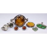 Hallmarked silver and other amber and stone set jewellery Condition Report <a