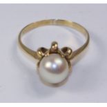 Pearl ring stamped 585 Condition Report <a href='//www.davidduggleby.