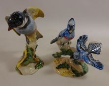 Beswick group of birds 'American Blue Jay' no. 925 and 'Chickadee' no.