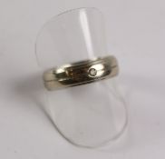 9ct white gold band with single diamond hallmarked approx 5.
