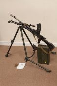 Deactivated - WWII Enfield Mk1 .303 Bren light machine gun dated 1941, No.DP1055 Barrel No.