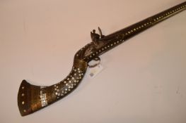 Early 19th century Afghan Jezail flintlock musket, octagonal barrel with flared muzzle,