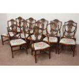 Regency style mahogany dining table,