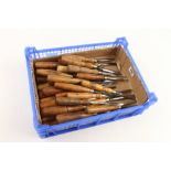 30 carving tools G