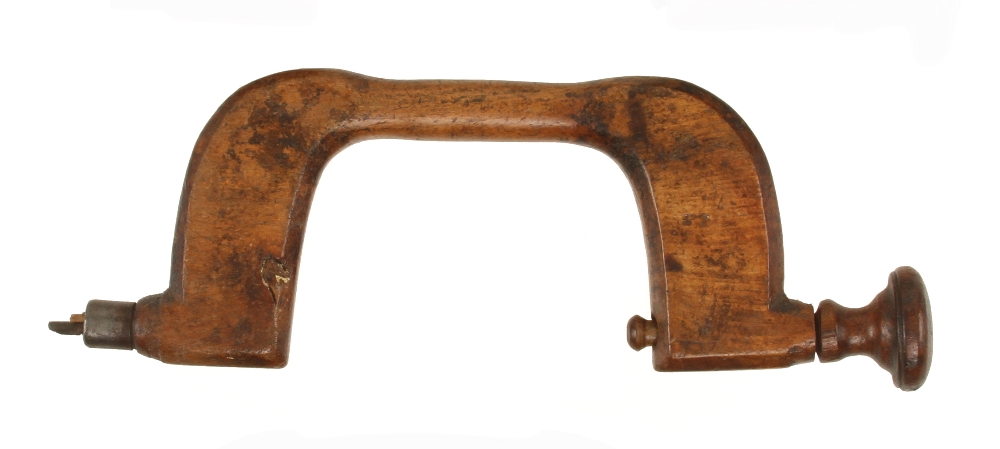 A chairmaker's beech brace with fixed bit G+